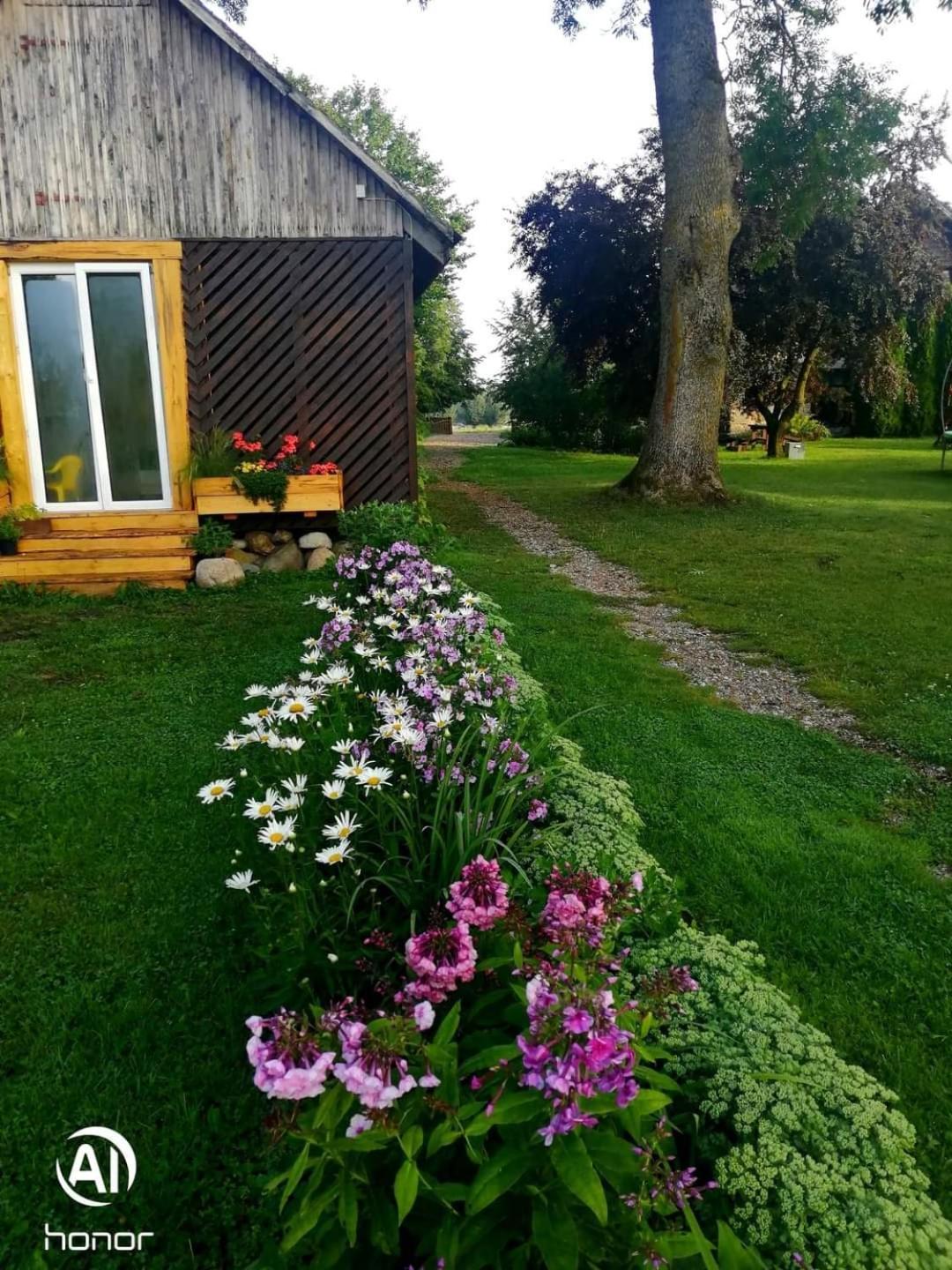 Viesu Nams “Bauli” Hotel Ventspils Kültér fotó